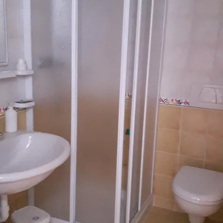 Vendégház Trattoria Bar Pace Re