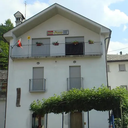 Trattoria Bar Pace Vendégház Re