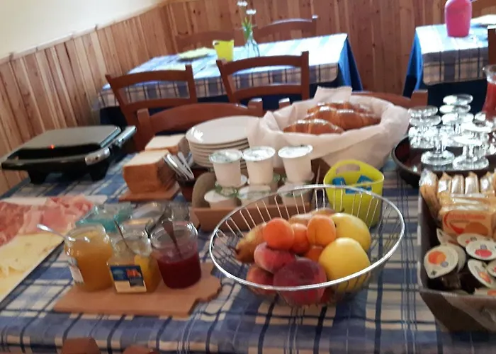 Trattoria Bar Pace Konukevi Re